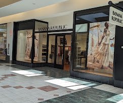 Banana Republic Eastview Mall Victor, NY