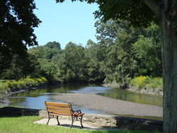 Green River Swimming and Recreation Area park banks