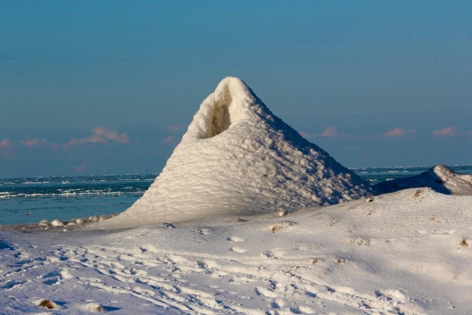 Lake Ontario Shoreline Volcanoes