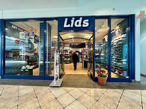 Lids Eastview Mall Victor, NY