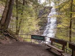 Pratt's Falls waterfall park NY