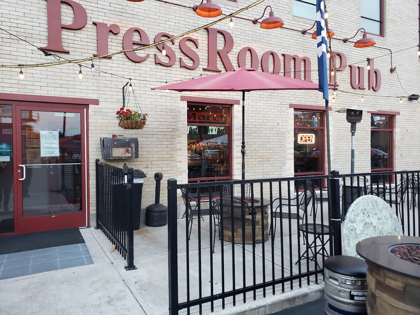 PressRoom Pub craft beer comfort food Syracuse NY