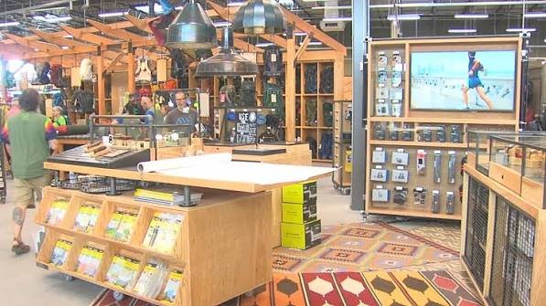 REI Hiking, camping, climbing, cycling gear Syracuse NY