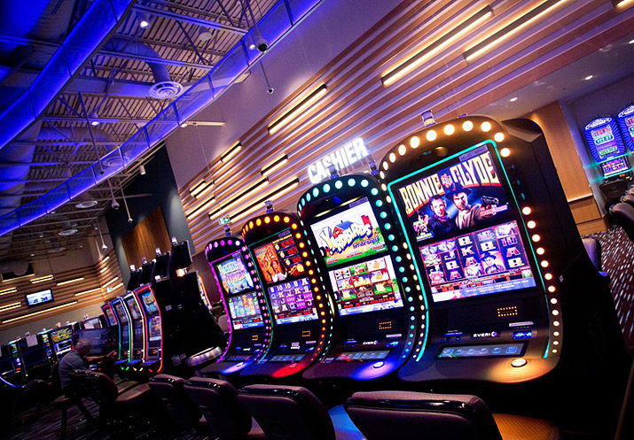 Shorelines Casino Belleville slots table games Ontario Canada