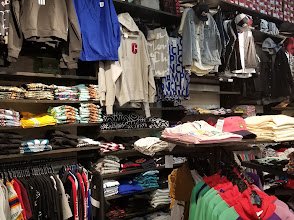 Zumiez Sangertown Square New Hartford, NY